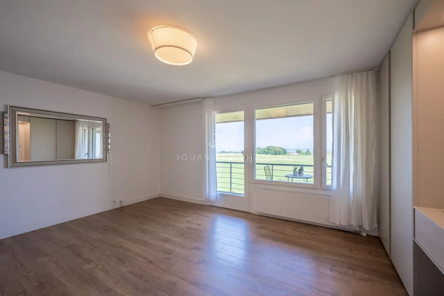 Family Home near Ecolint - Stunning View - Photo 6 of 13