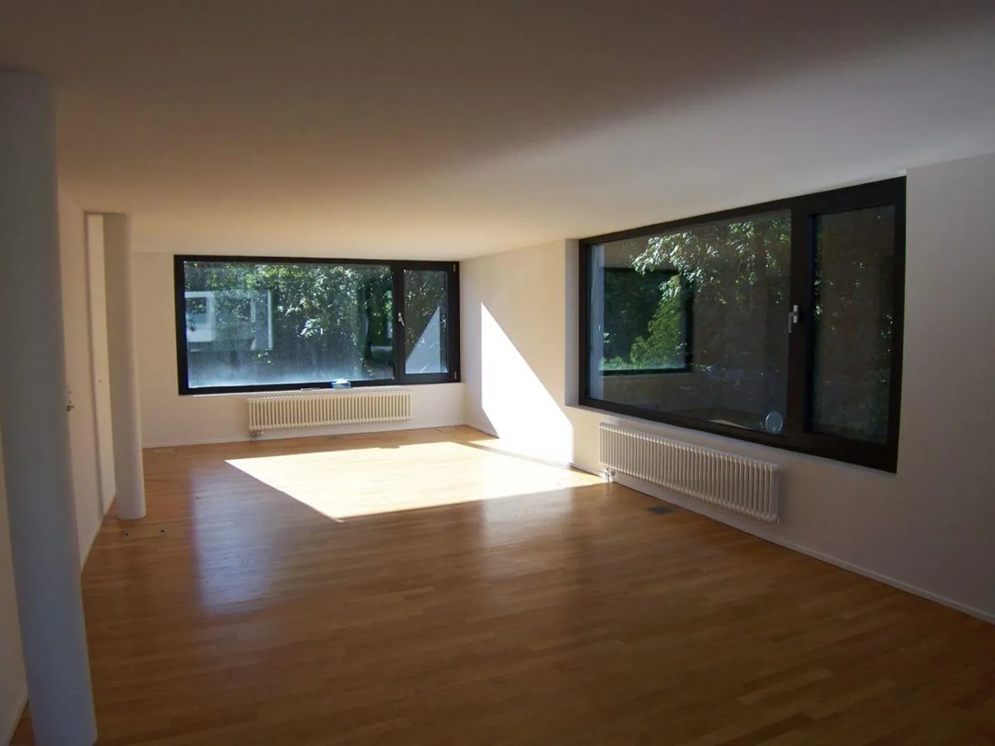 Office space in a historic building - Photo 4 of 9