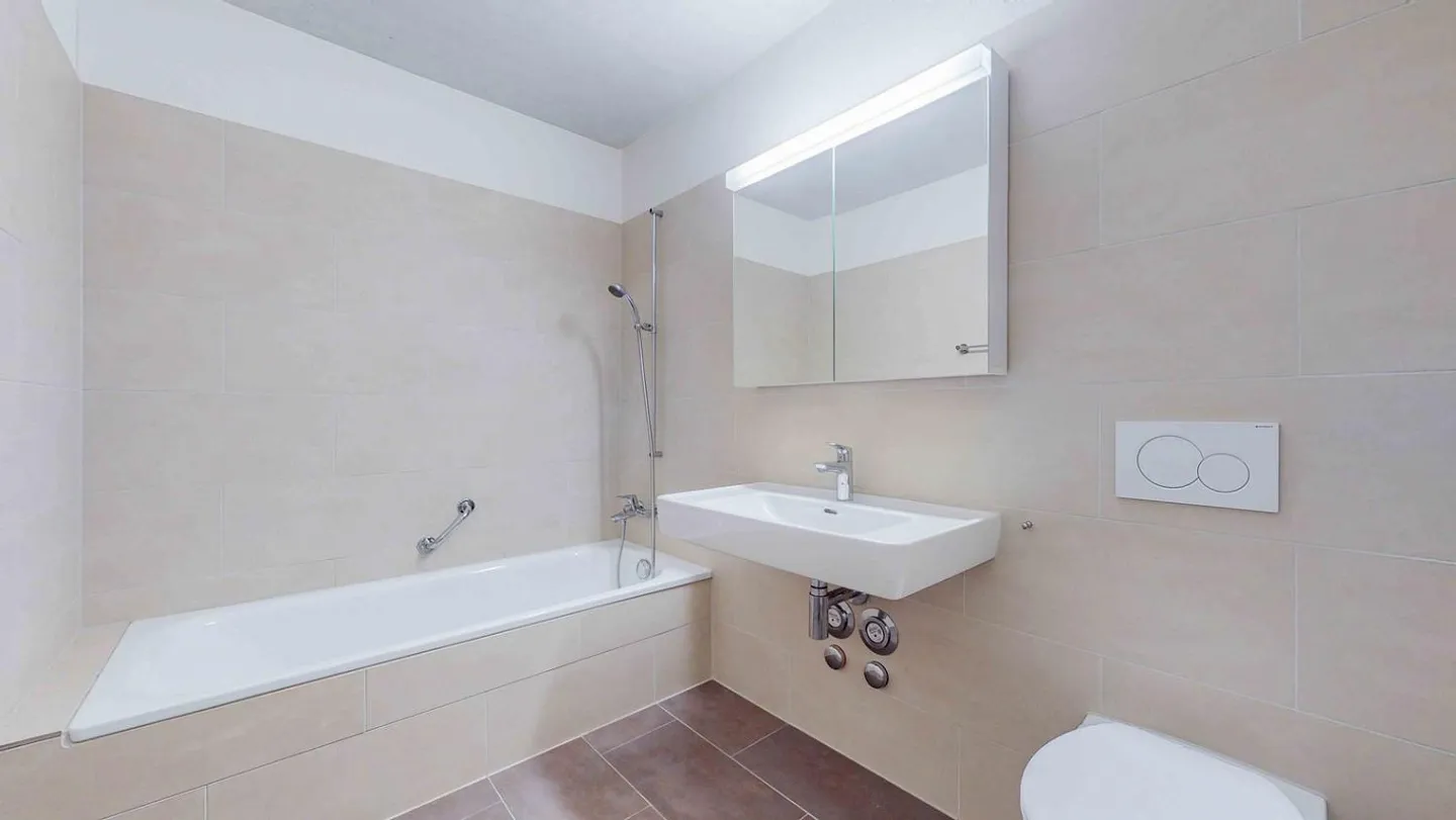 Appartamento singolo confortevole con enorme terrazza - Foto 5 di 10