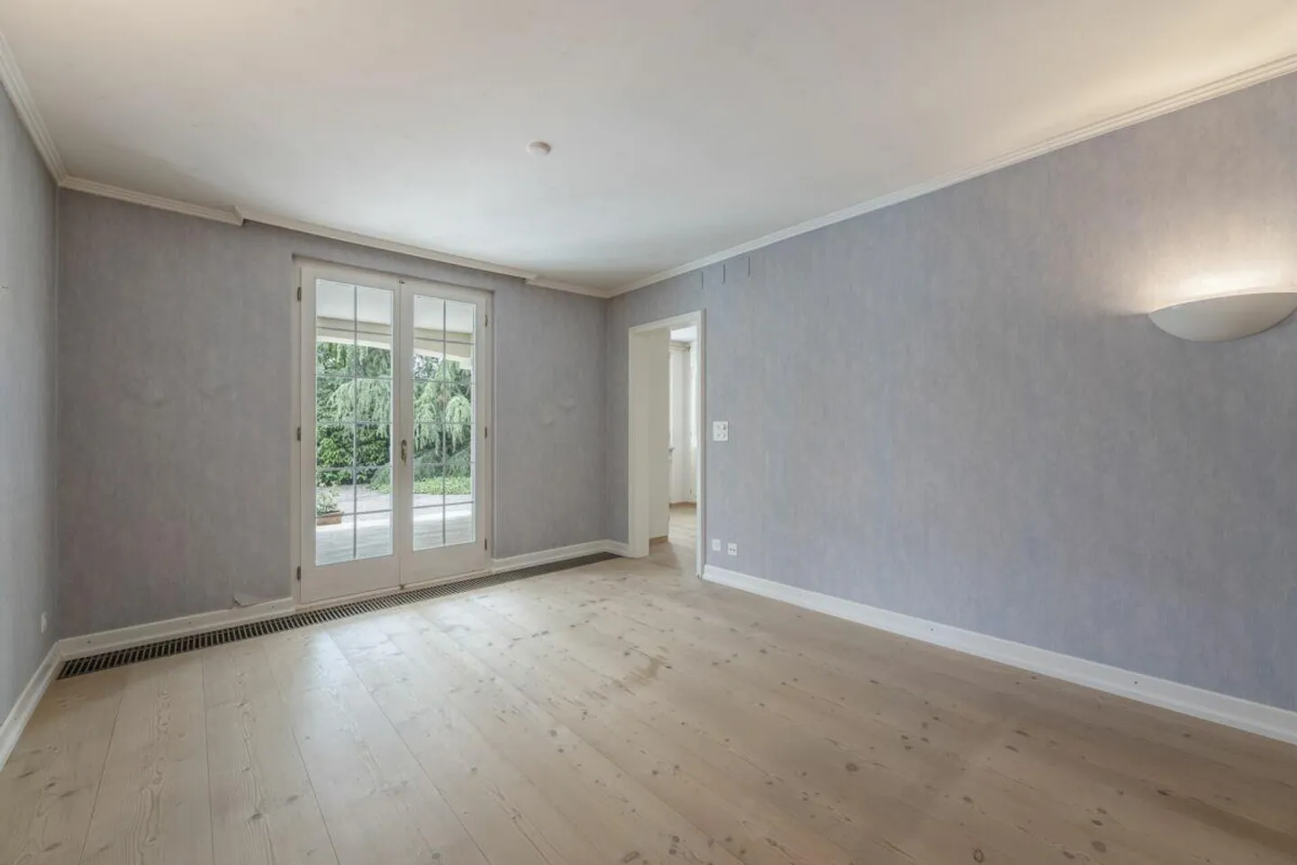 Charmante Villa mit Umschwung und viel Privatsphäre - Foto 13 von 14