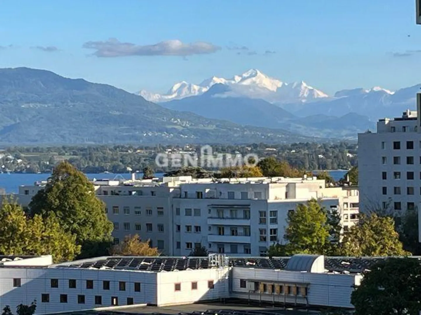 Vue lac et Montagne pour ce 6 pièces - Photo 1 sur 8