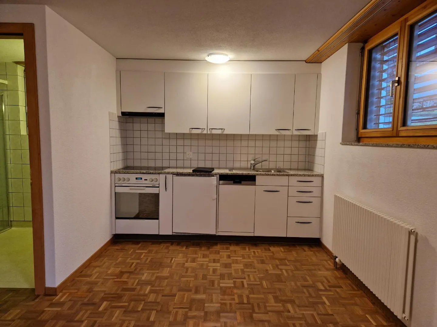 2.5 Room Apartment - Photo 2 of 5