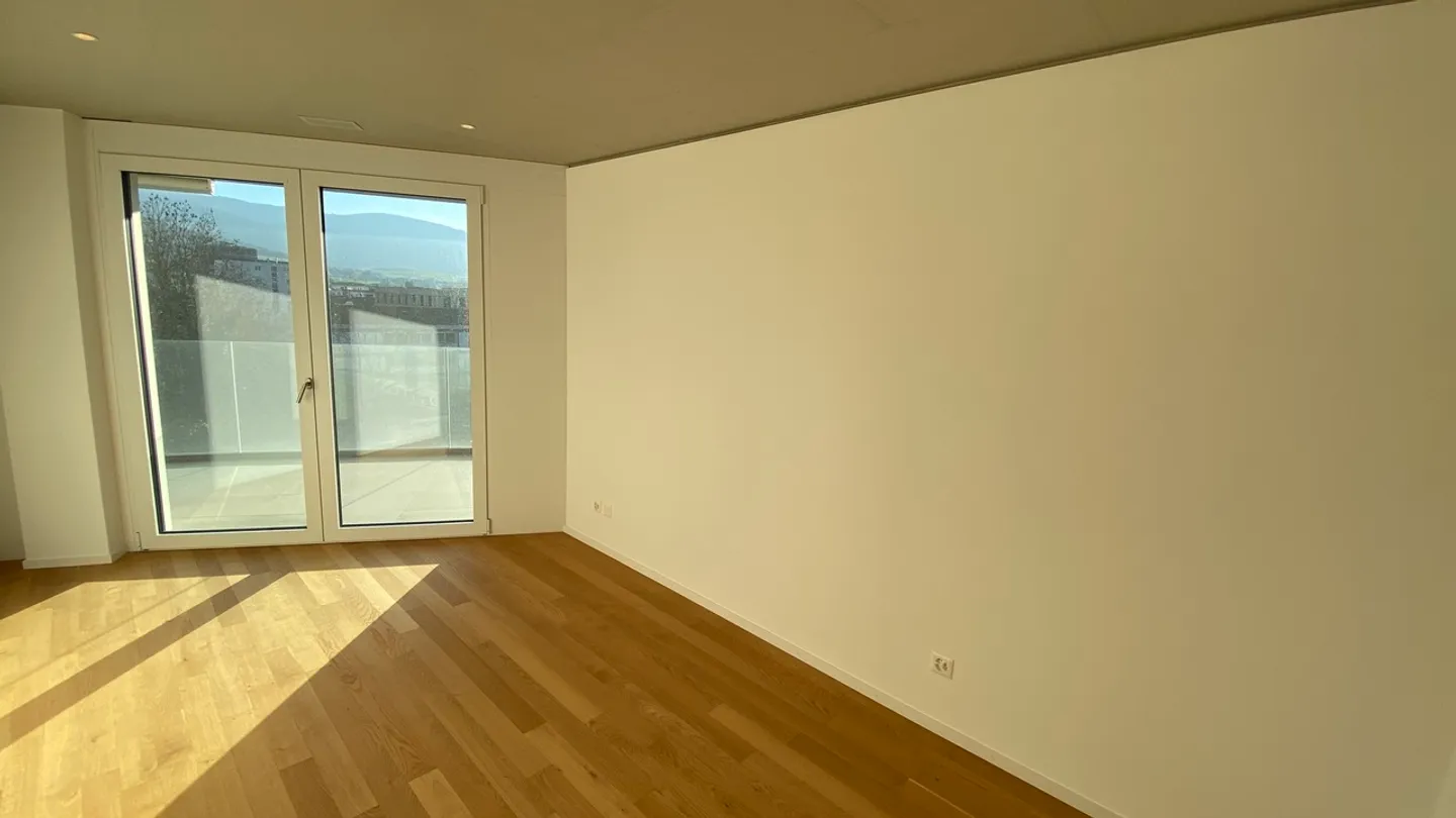 Appartement de 5,5 pièces de haut standing avec ascenseur - Photo 12 sur 30