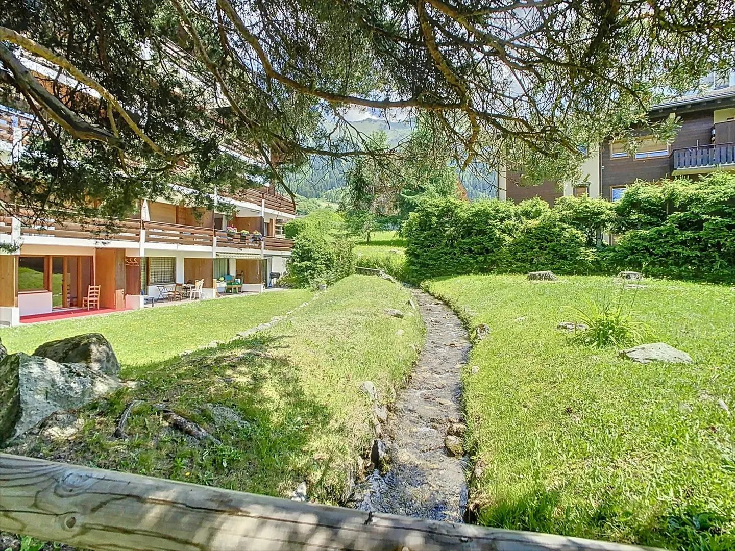 Primo piano con giardino, ristrutturato e pronto per essere abitato! - Foto 10 di 12