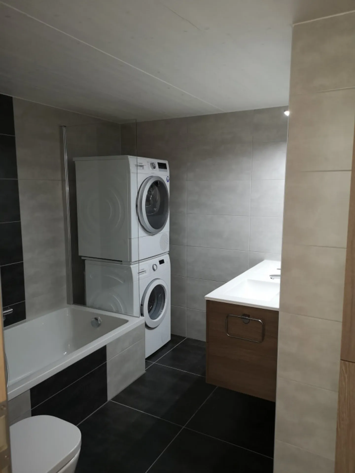 Apartment for rent - Photo 9 of 13