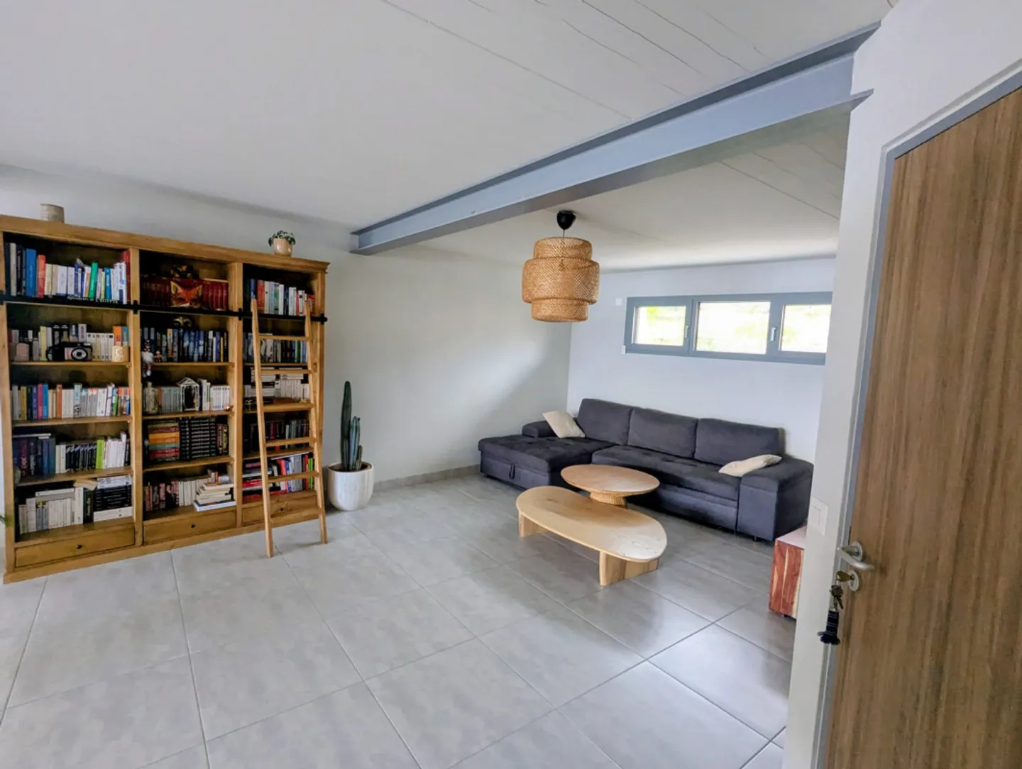 Apartment for rent - Photo 5 of 13