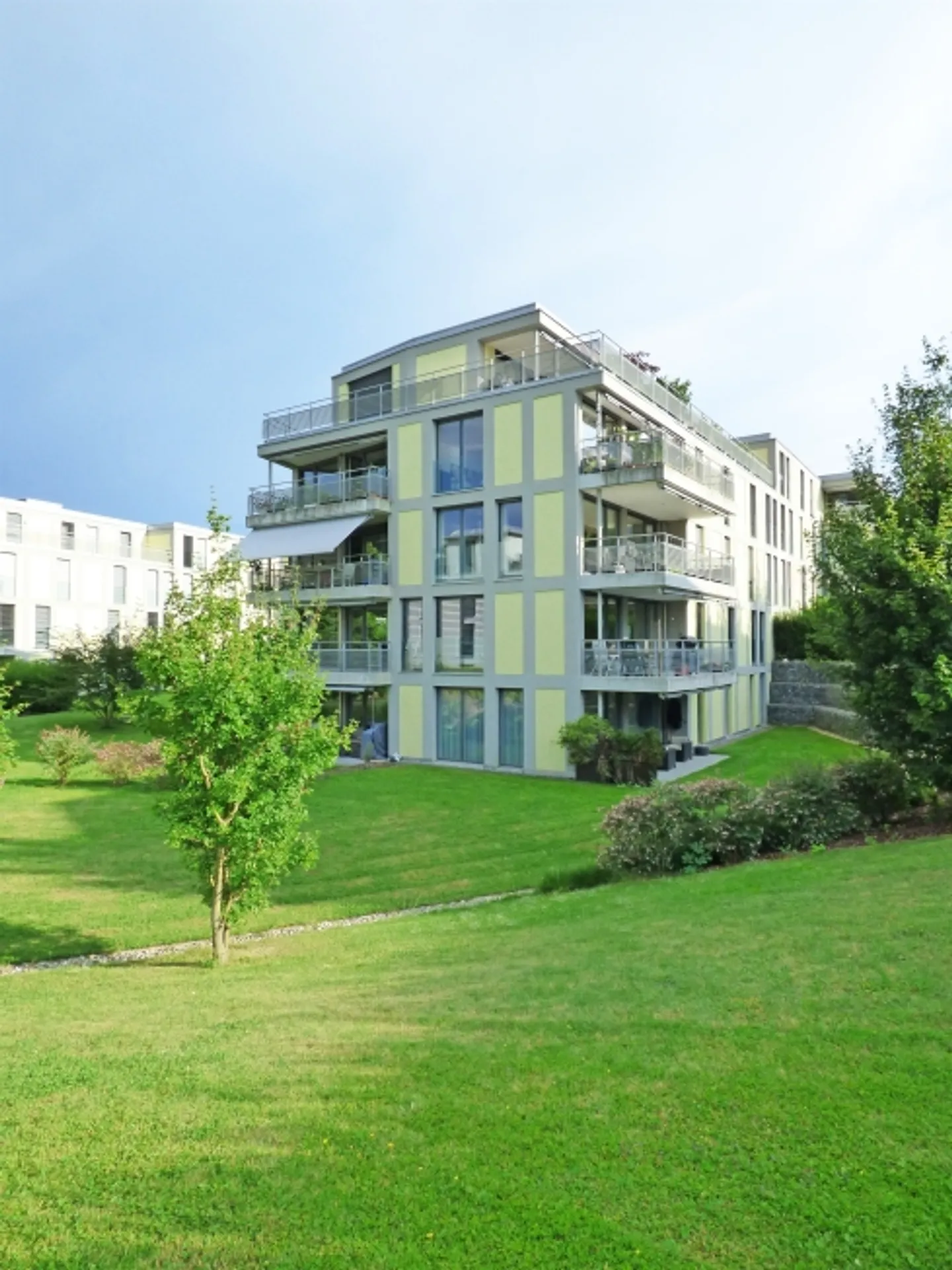 Aimez-vous l'espace ? Votre nouveau rêve de maison ! - Photo 2 sur 5