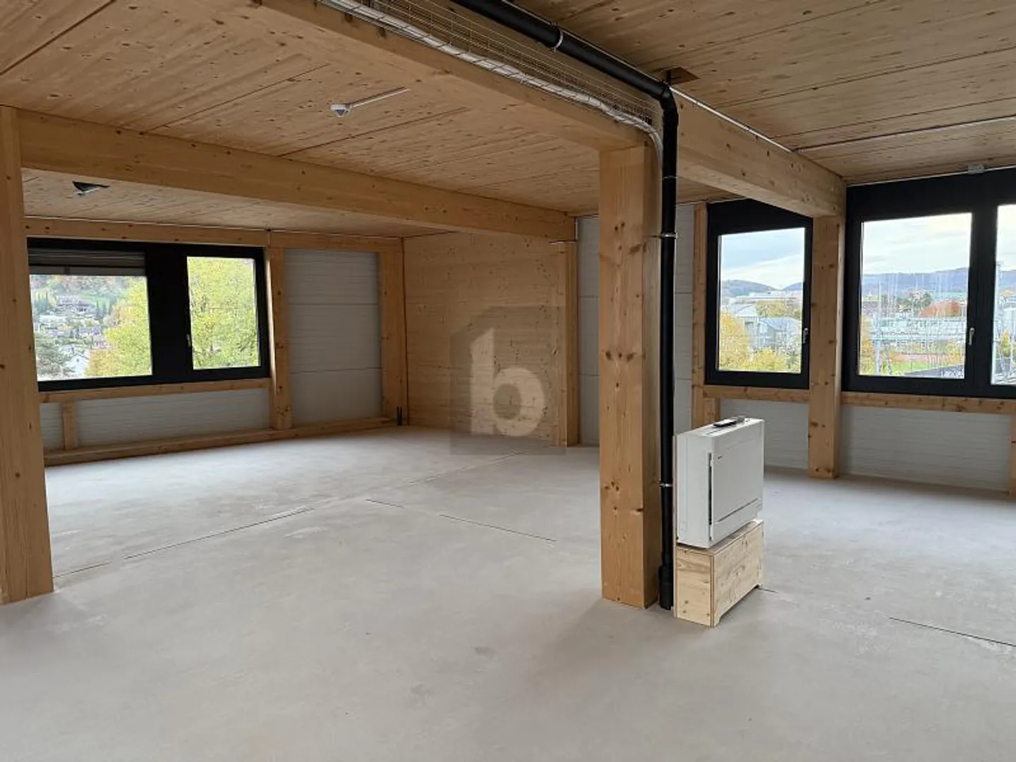 HAUTE QUALITÉ DANS UN NOUVEAU BÂTIMENT REPRÉSENTATIF ! - Photo 3 sur 5
