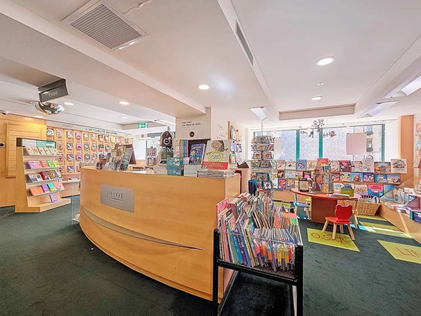 RARE: Co-ownership share for sale on Place Pestalozzi - Photo 5 of 6