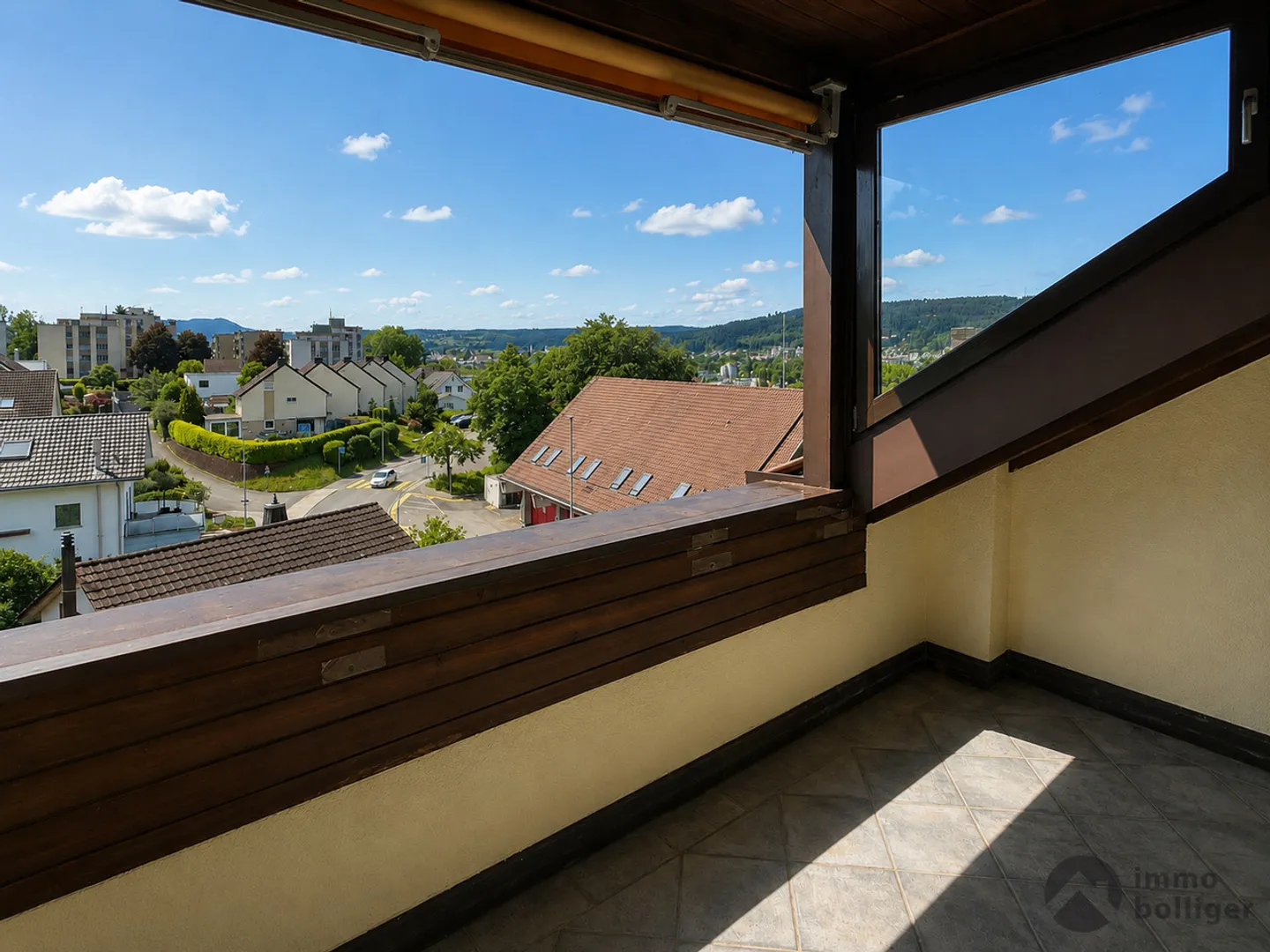 3 ½ stanze con charme, vista panoramica e tanto senso di spazio - Foto 9 di 13