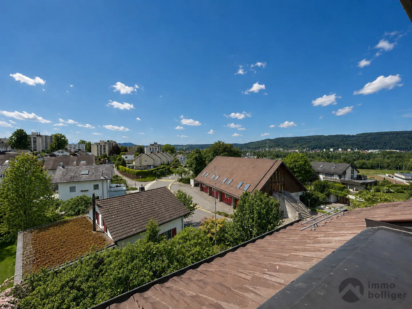 3 ½ stanze con charme, vista panoramica e tanto senso di spazio - Foto 10 di 13