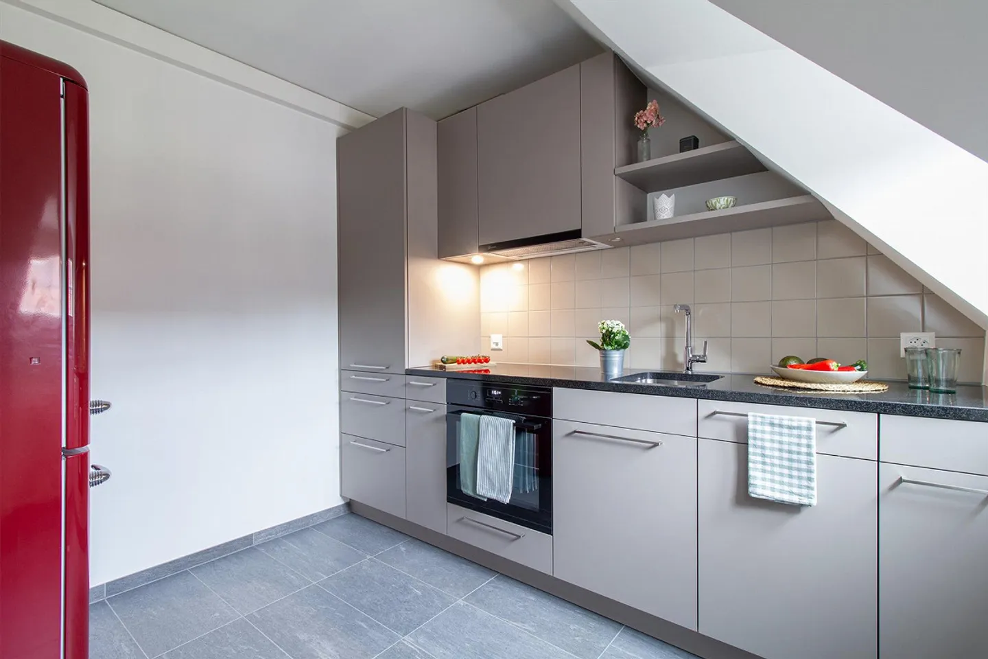 Un appartamento mansardato accogliente ti aspetta - Foto 1 di 9