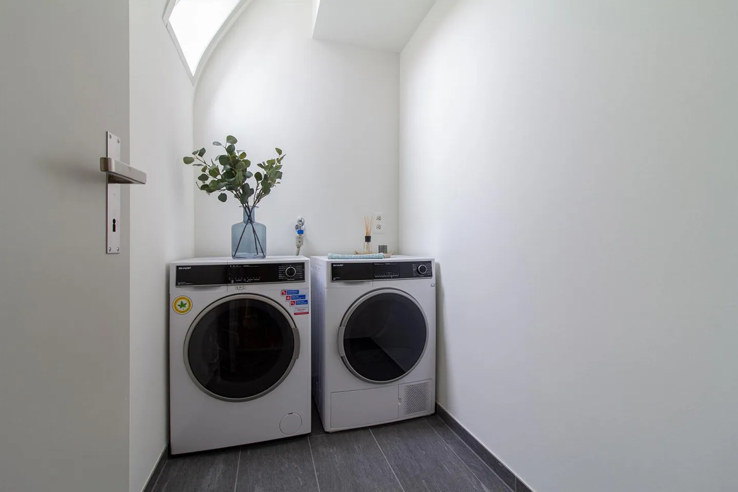 Un appartamento mansardato accogliente ti aspetta - Foto 8 di 9