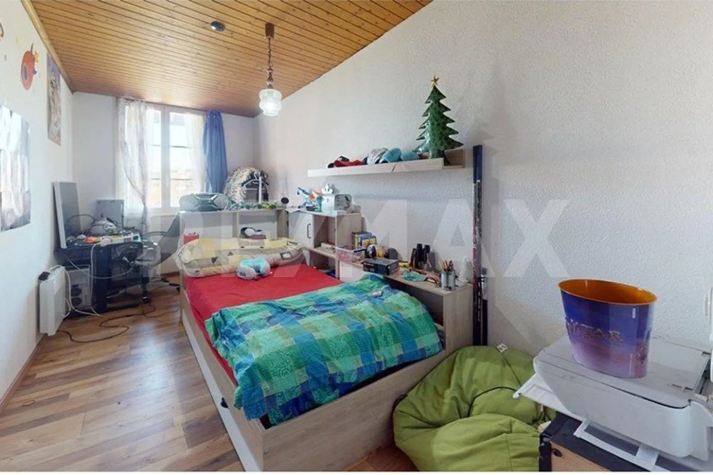 Charming farmhouse with two apartments, large garden and many... - Photo 11 of 13