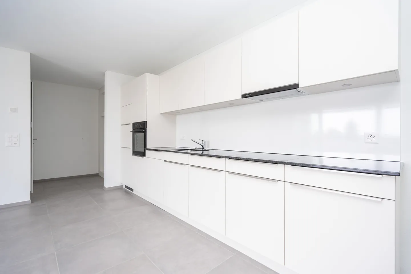 4.5 Room Apartment - Photo 1 of 10
