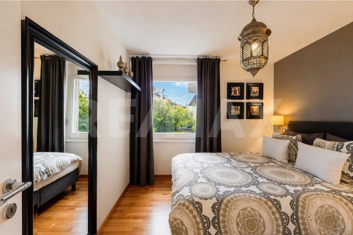 Modern, well-kept, convincing | 5.5+ room house | Living at a high... - Photo 9 of 13