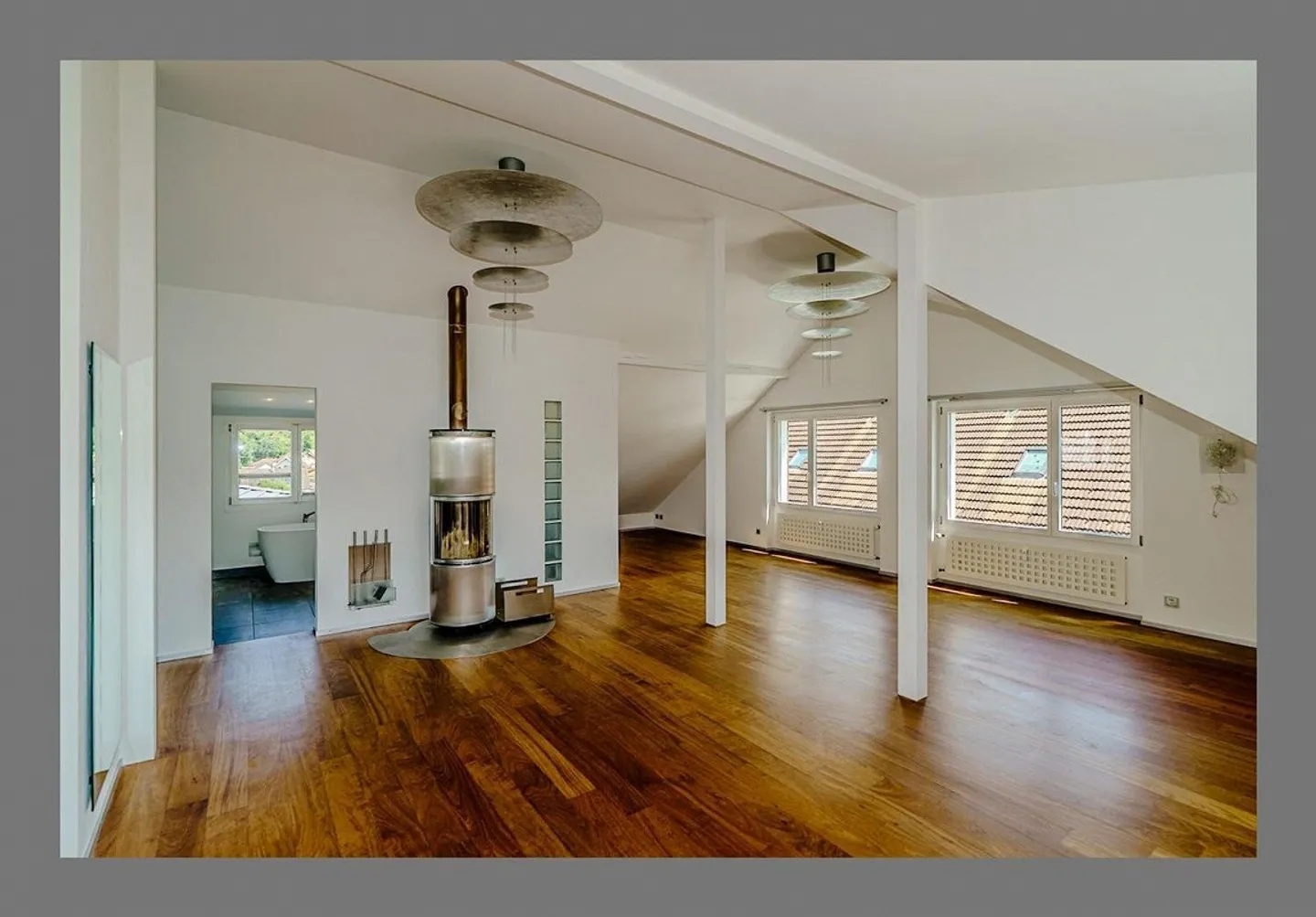 Moderno appartamento duplex di 4,5 stanze in affitto a Hölstein - Foto 5 di 13