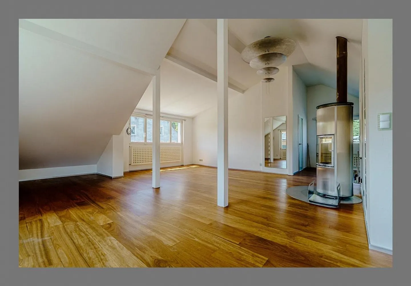 Moderno appartamento duplex di 4,5 stanze in affitto a Hölstein - Foto 6 di 13