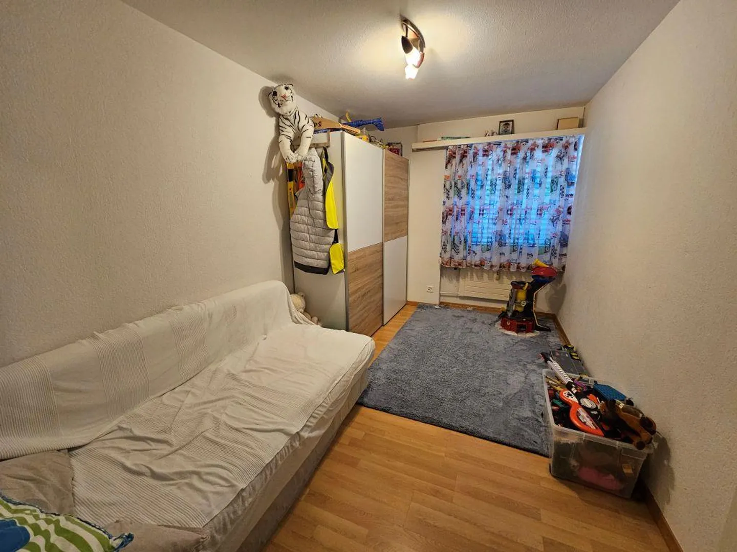 Moderno appartamento di 5 ½ locali al piano rialzato - Foto 8 di 13