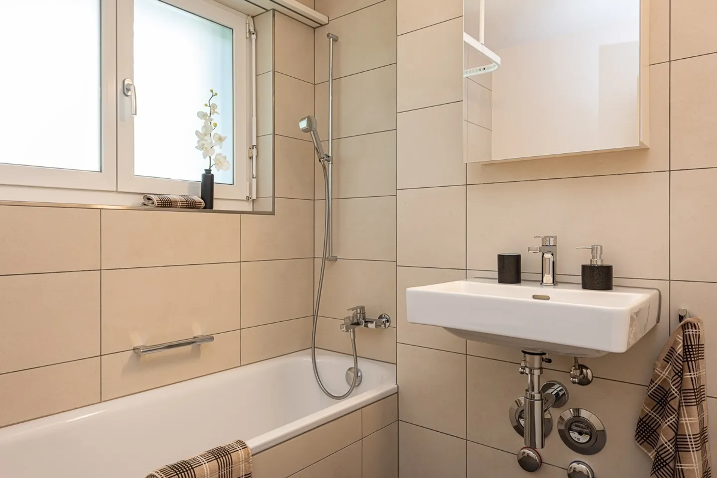 Geräumige Familienwohnung - Foto 3 von 6