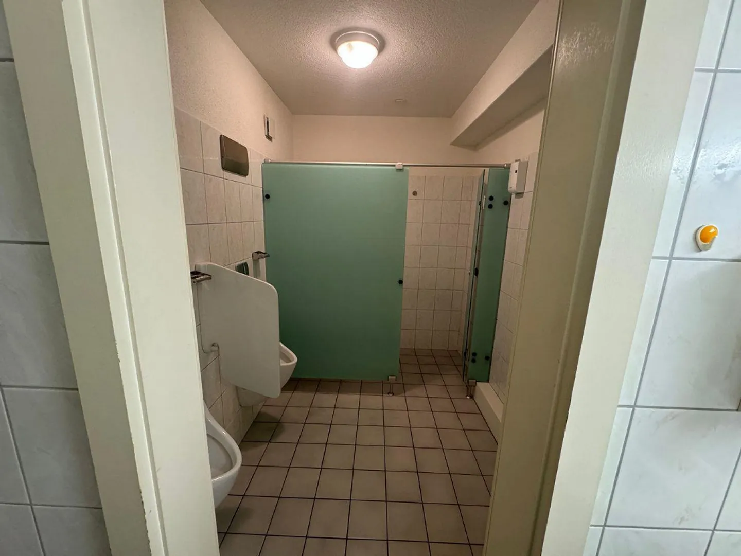 Office Space for Rent in Baar - Photo 7 of 8