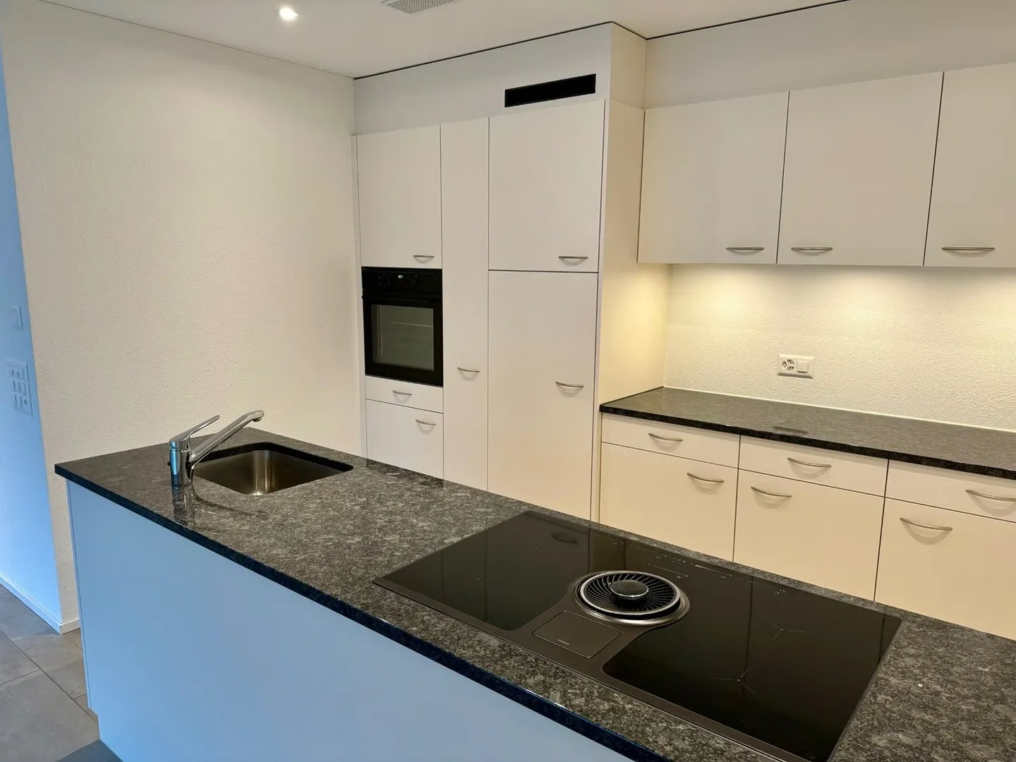 Modern 3.5-room apartment on the ground floor - Photo 5 of 10