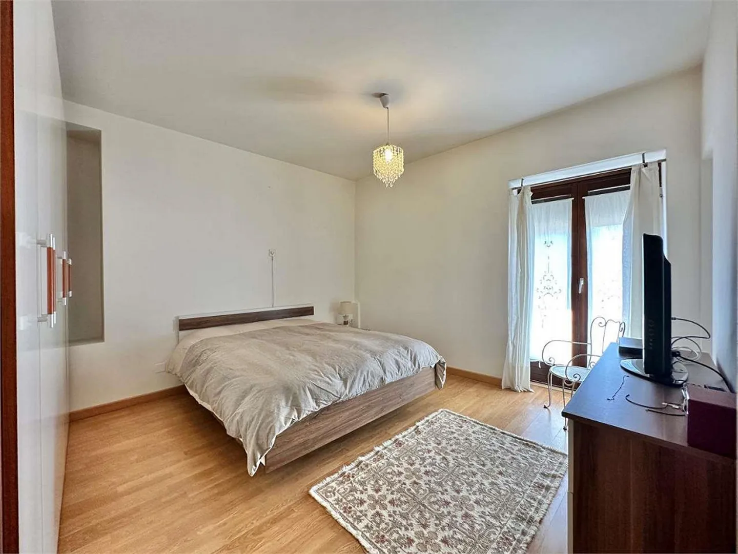 Un CURIO immerso nella natura - Duplex con 2,5 stanze - Foto 9 di 13