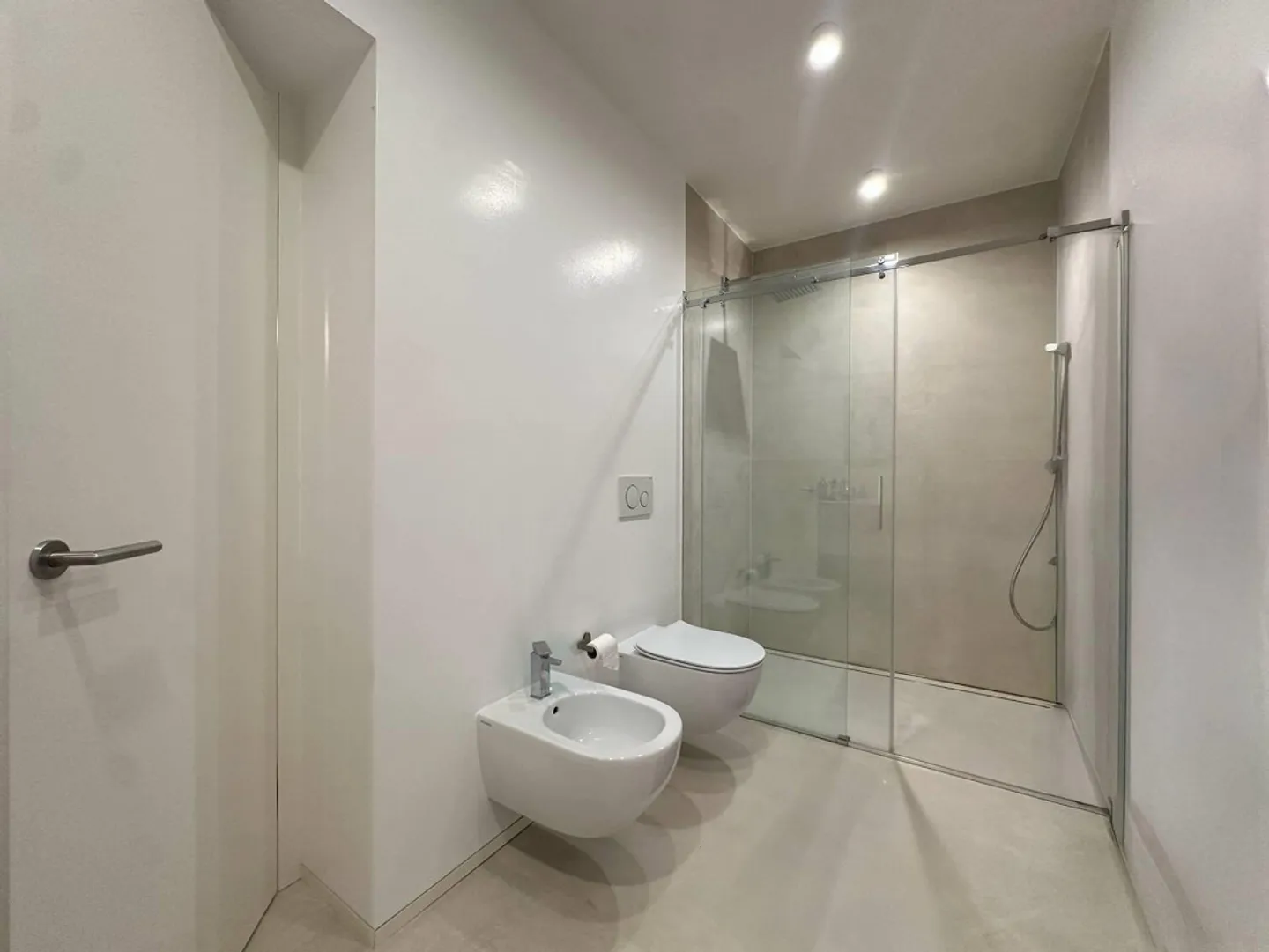 Appartamento elegante con piscina - Foto 10 di 13