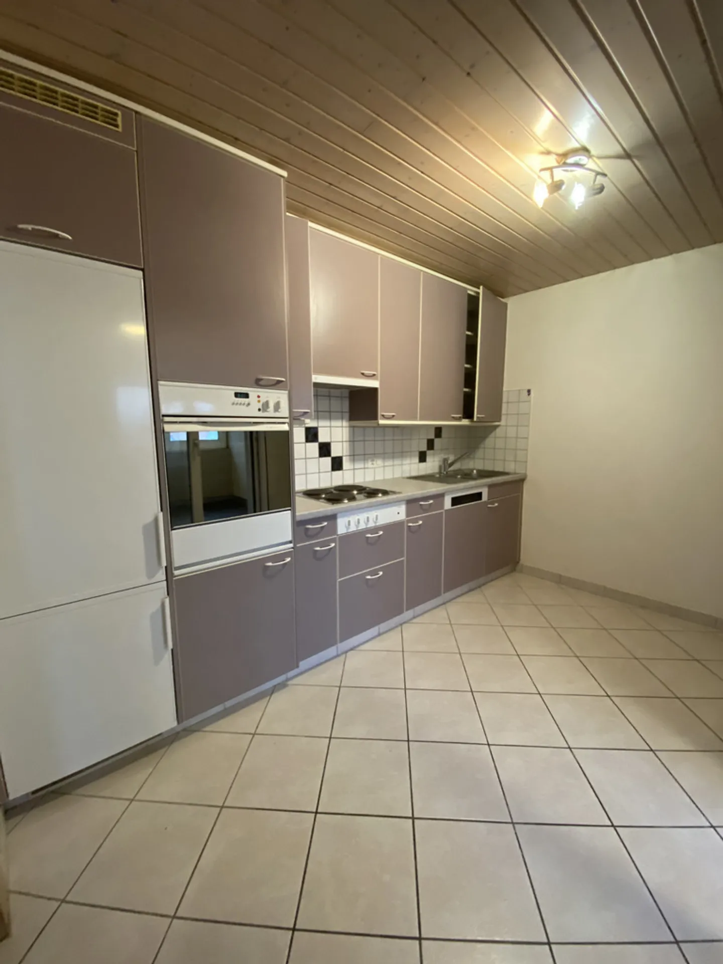 Appartement à louer - Photo 2 sur 9