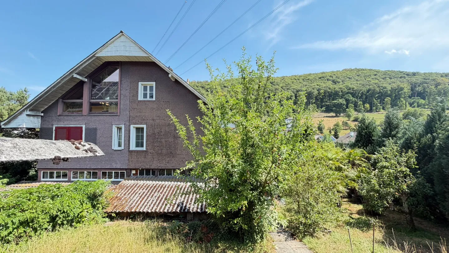 Maison familiale semi-détachée spacieuse avec jardin, garage et potentiel d'aménagement - Photo 13 sur 20