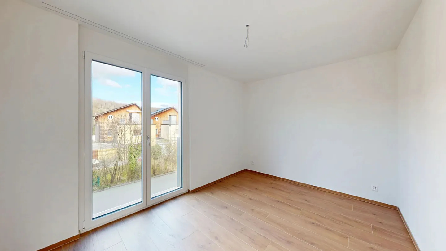 Modern 4.5-room apartment with parking space and winter garden - Photo 7 of 13