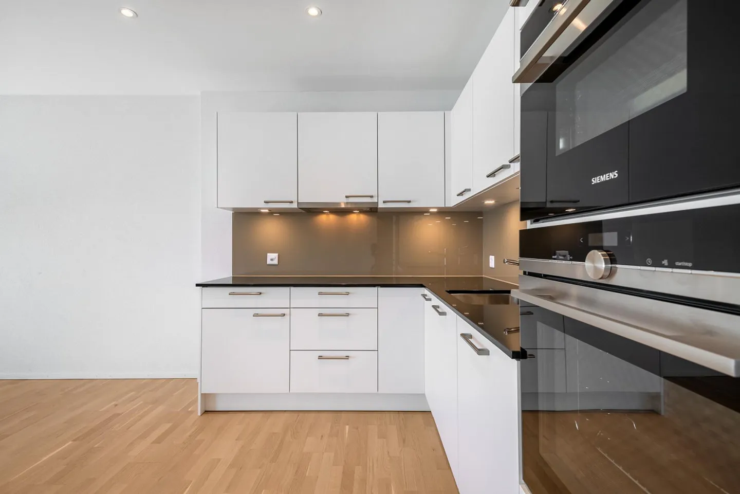 Accogliente appartamento di 2,5 stanze nello sviluppo Sennenwies - Foto 2 di 7