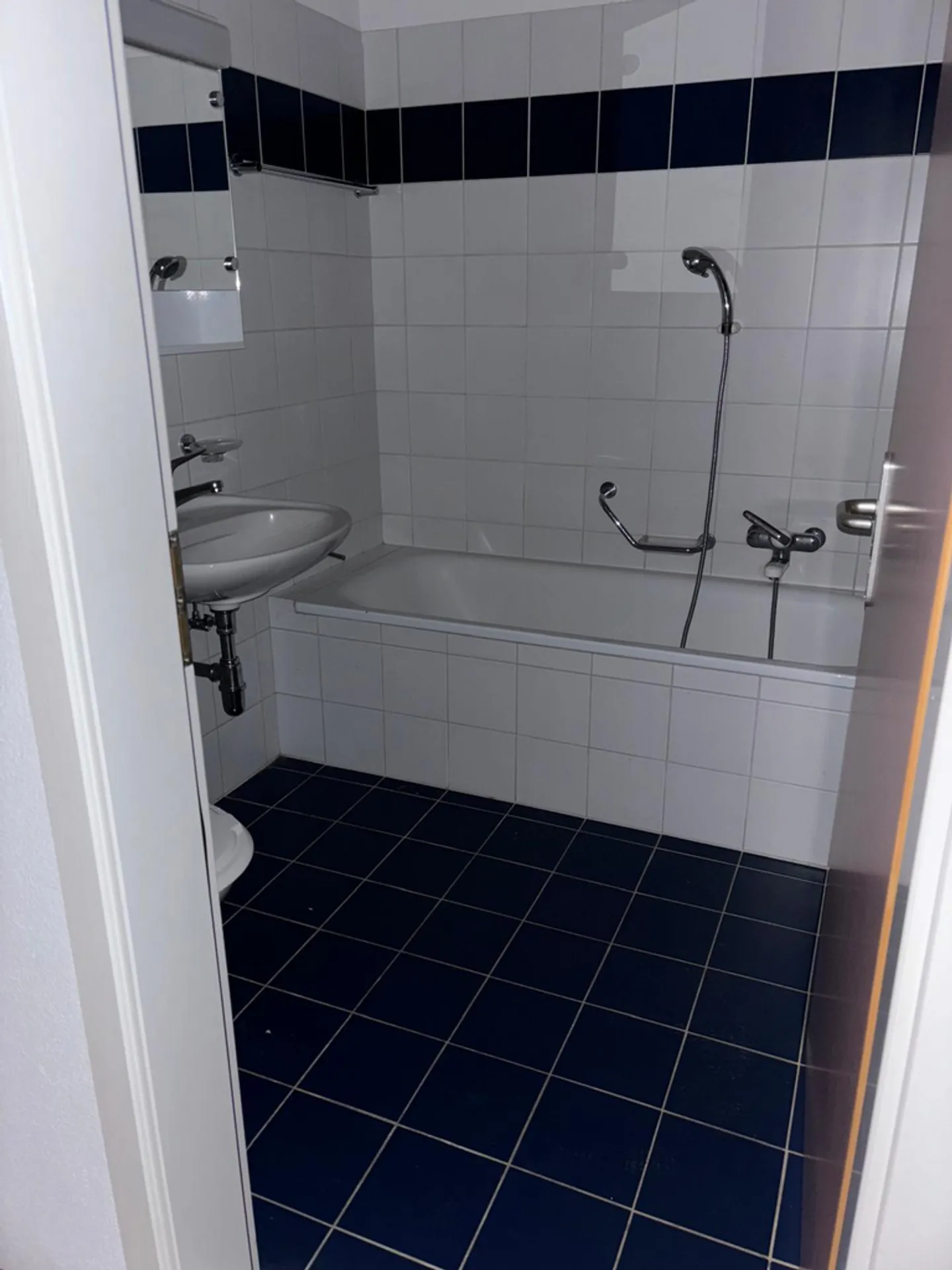 Spacious studio in Piazza Grande - Photo 10 of 12