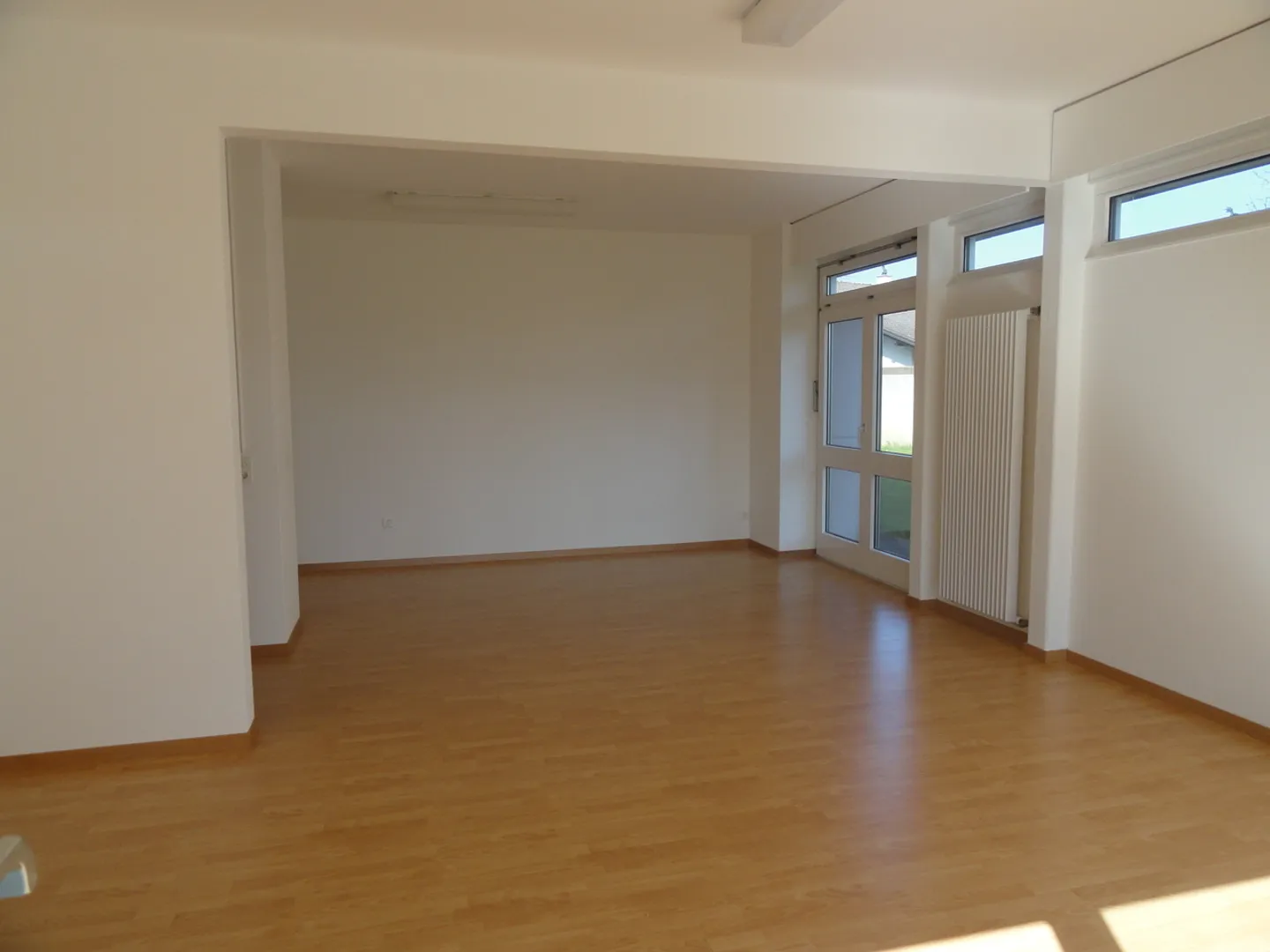 Spazio commerciale al piano terra di circa 45 m2 - Foto 8 di 9