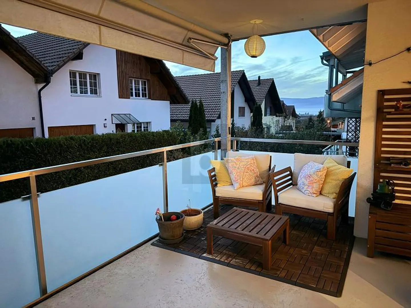 MODERNE ET SPACIEUSE - Photo 4 sur 5