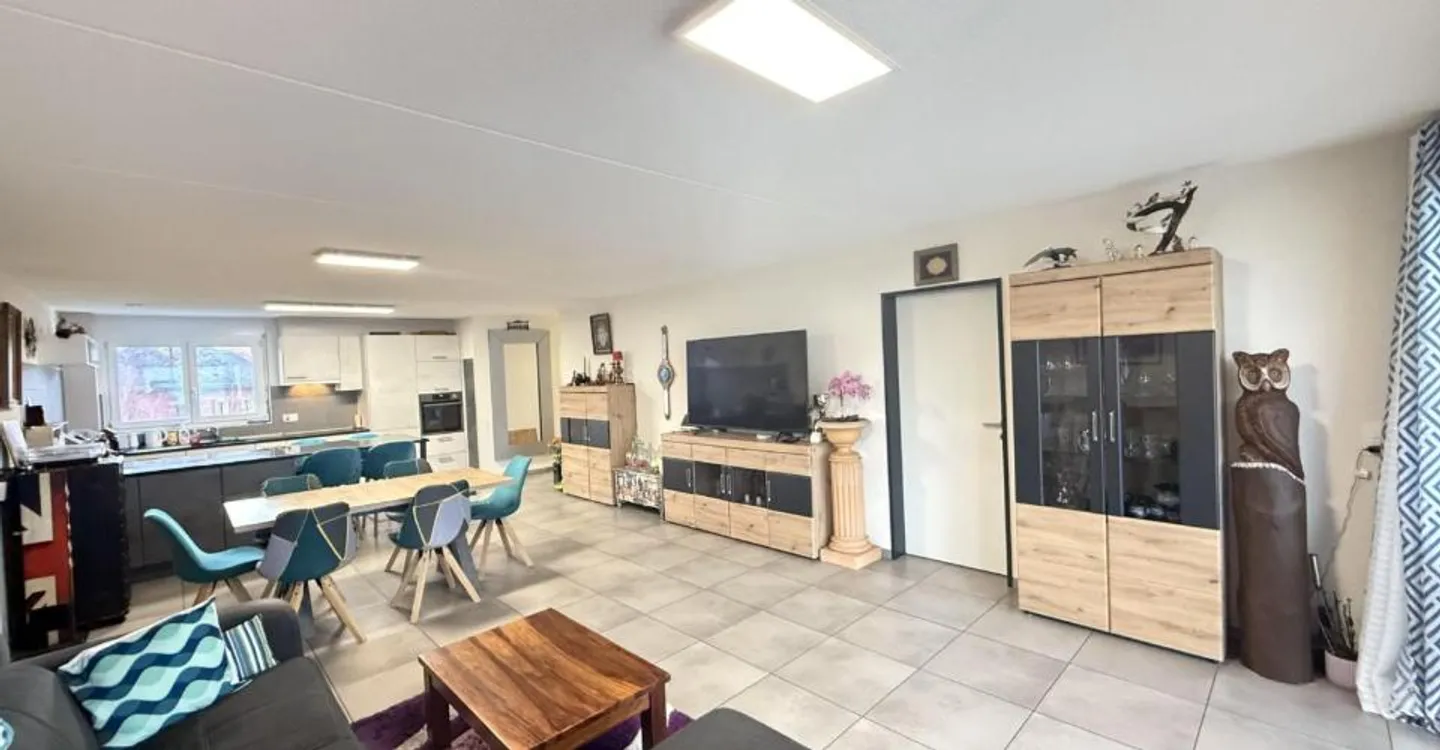 Appartamento affascinante di 4.5 locali - Foto 3 di 11