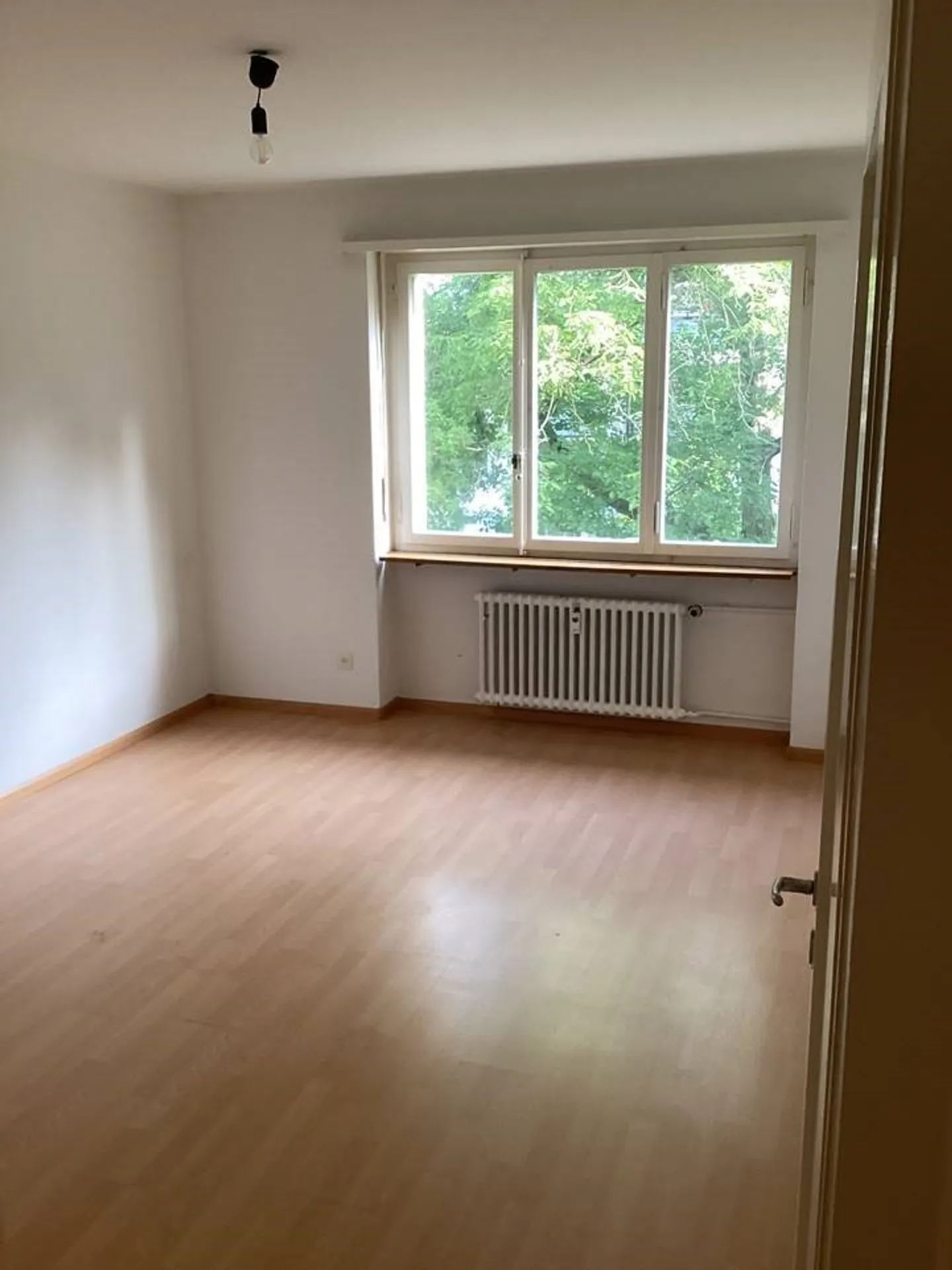 Great apartment in a central location! - Photo 4 of 6