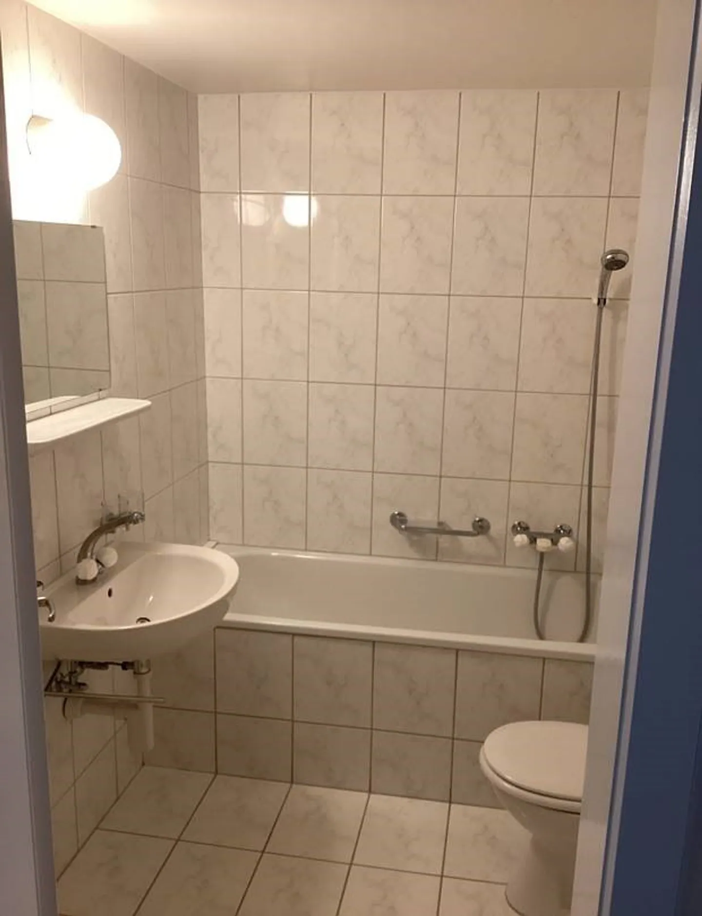 Great apartment in a central location! - Photo 6 of 6