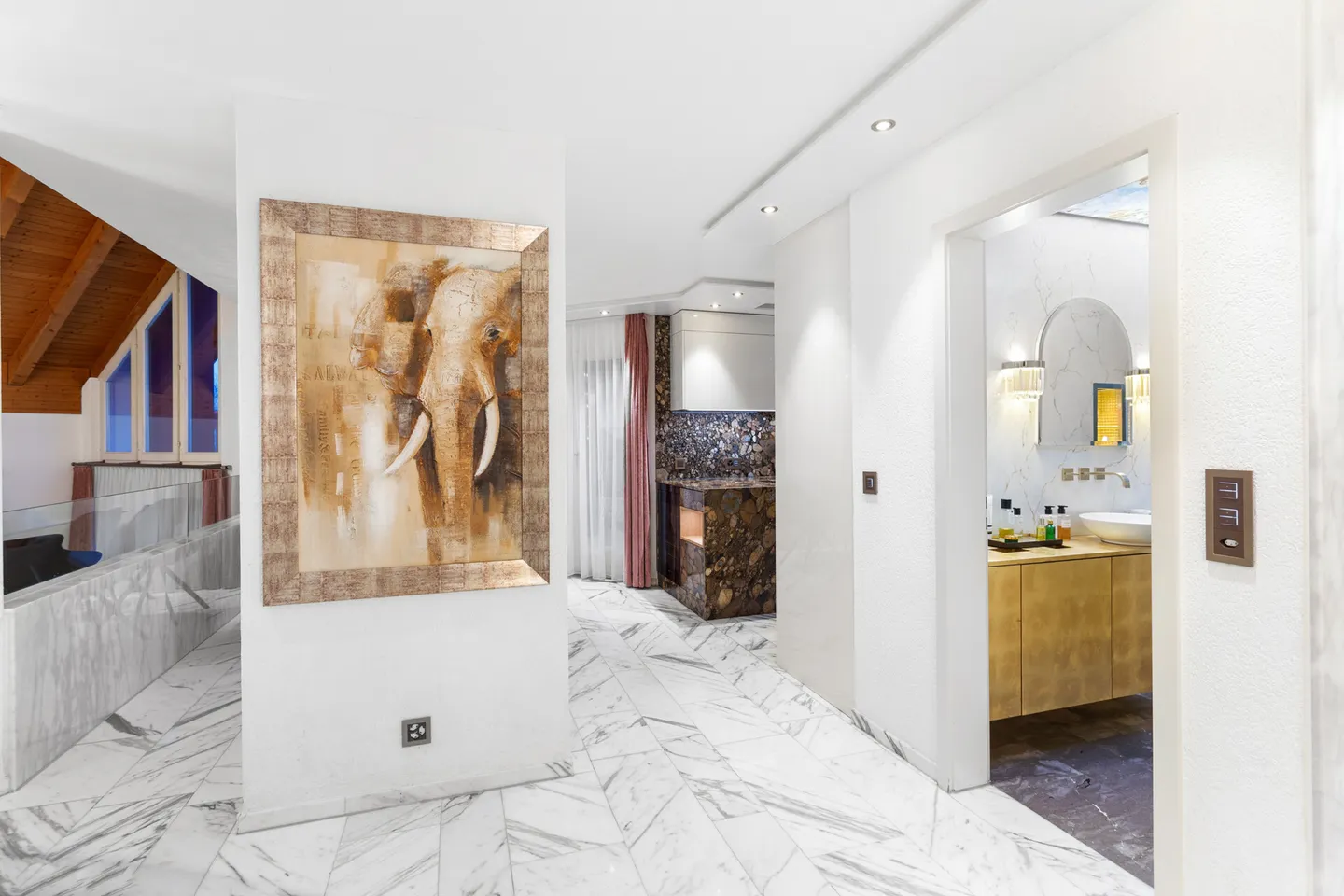 Grosszügiges Einfamilienhaus mit Garten - Foto 21 von 24