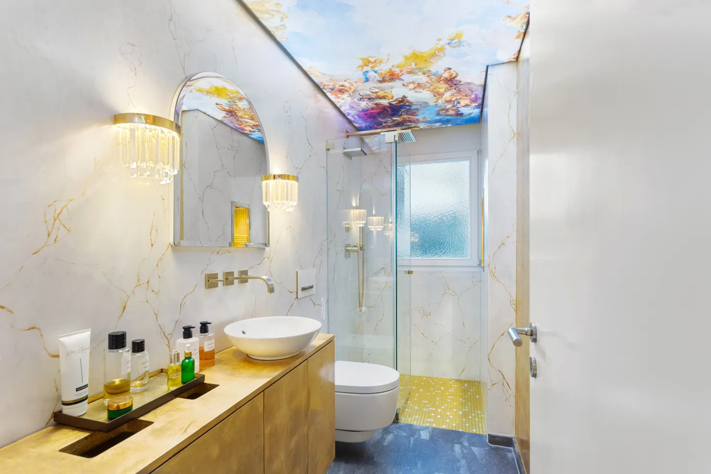 Grosszügiges Einfamilienhaus mit Garten - Foto 10 von 24