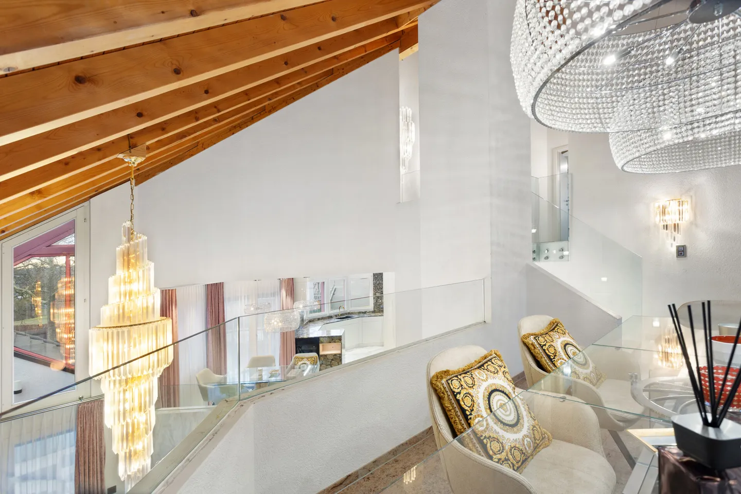 Grosszügiges Einfamilienhaus mit Garten - Foto 16 von 24