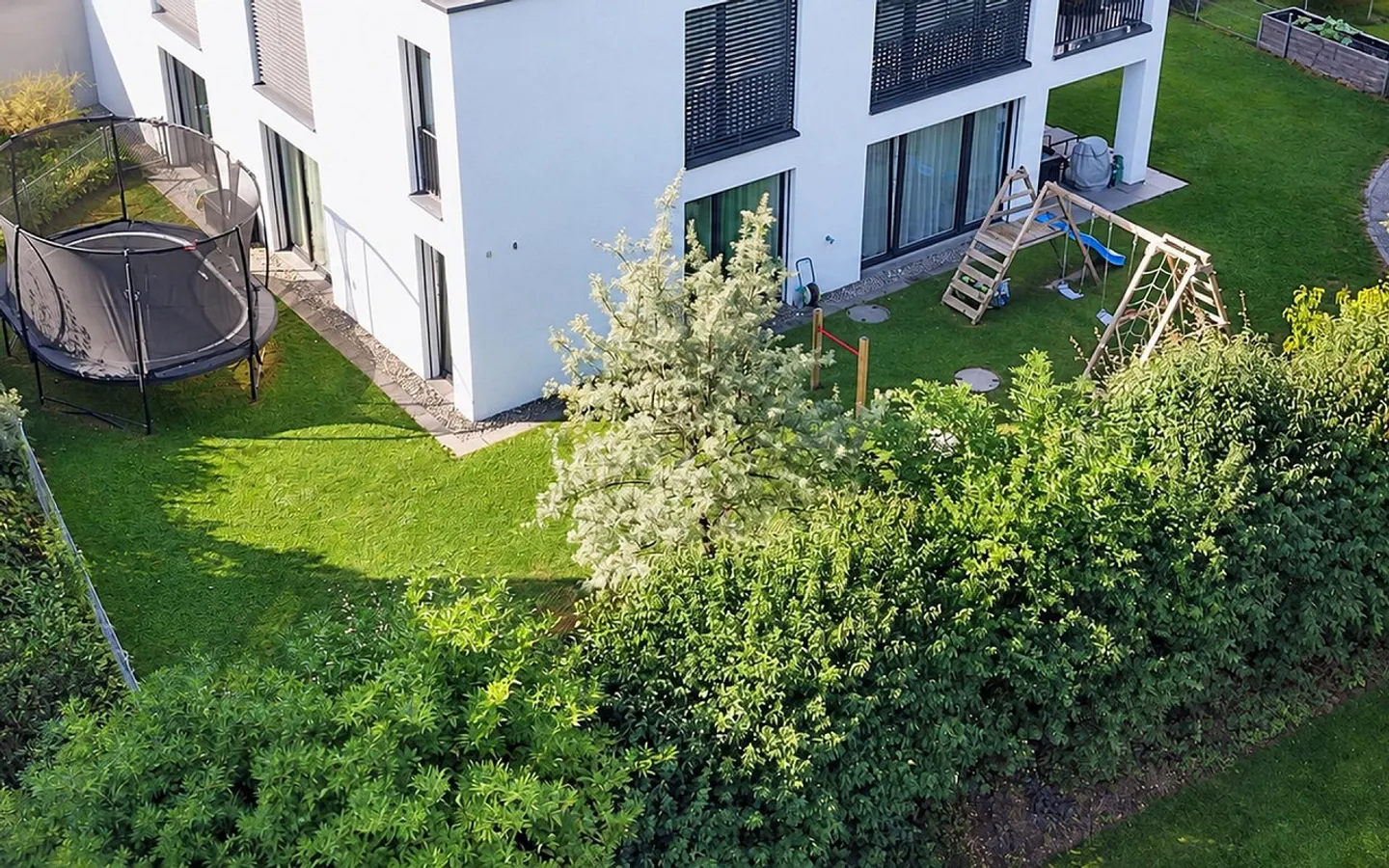 Appartement de jardin 5.5 pièces à Kreuzlingen avec environ 430 m² de jardin privé - Photo 7 sur 25