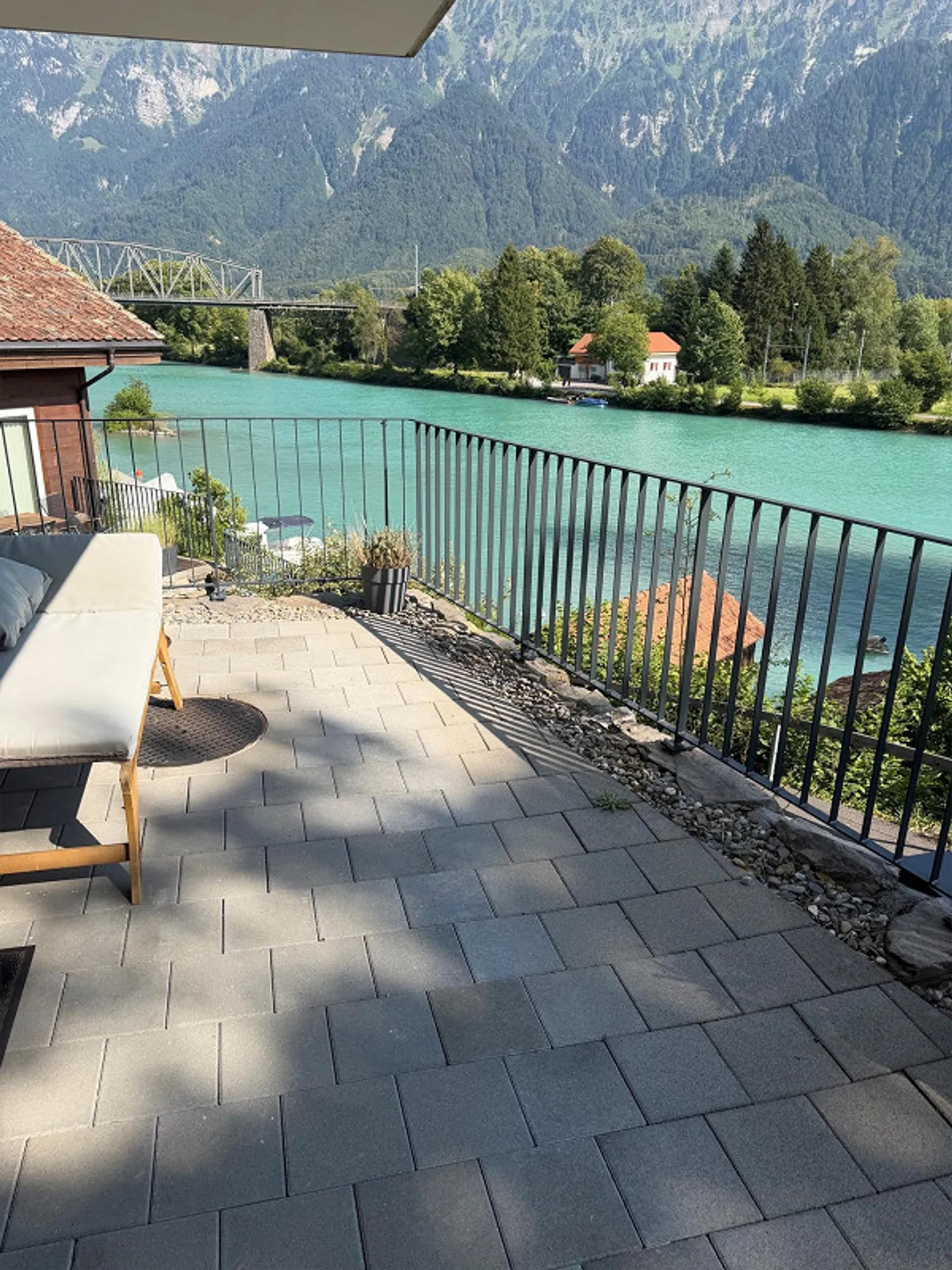4,5-Zimmerwohnung mit grosser Terrasse und Bergsicht zu vermieten - Foto 2 von 14