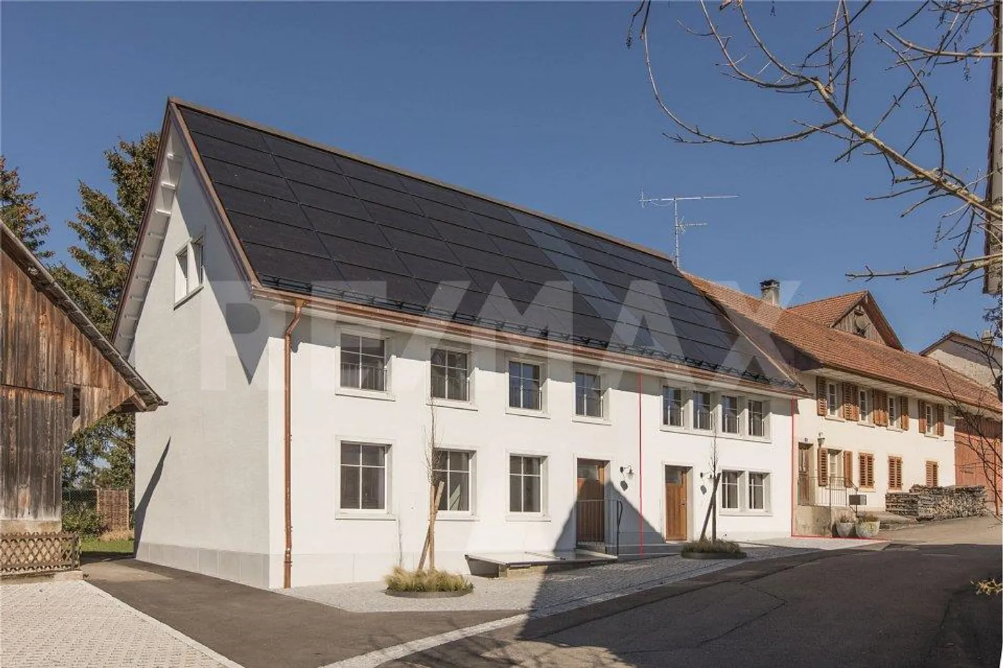 Esperienza abitativa moderna in campagna – Casa di 5,5 stanze con diritti di costruzione o acquisto di terreno - Foto 3 di 10