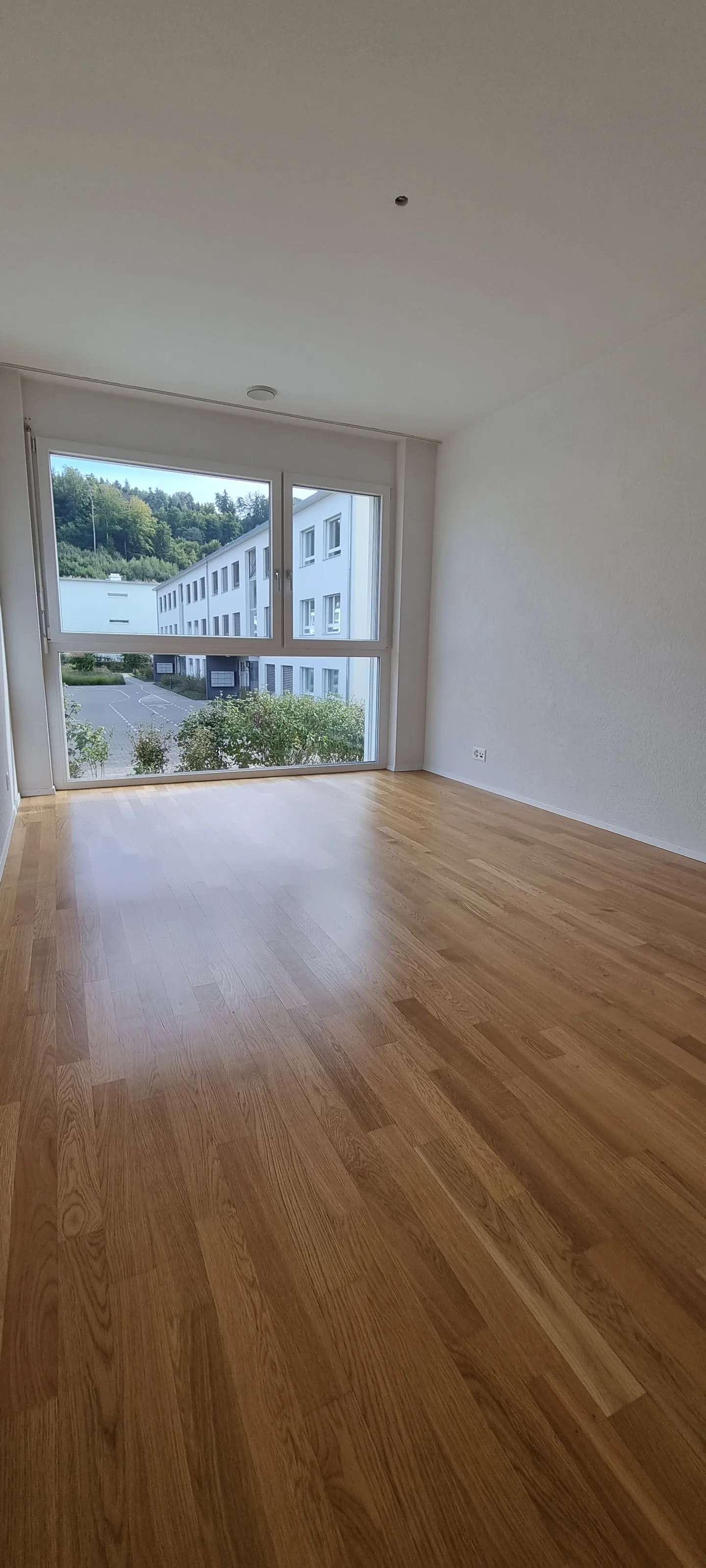 Appartement moderne de 4,5 pièces à Oberfeld - Photo 3 sur 8