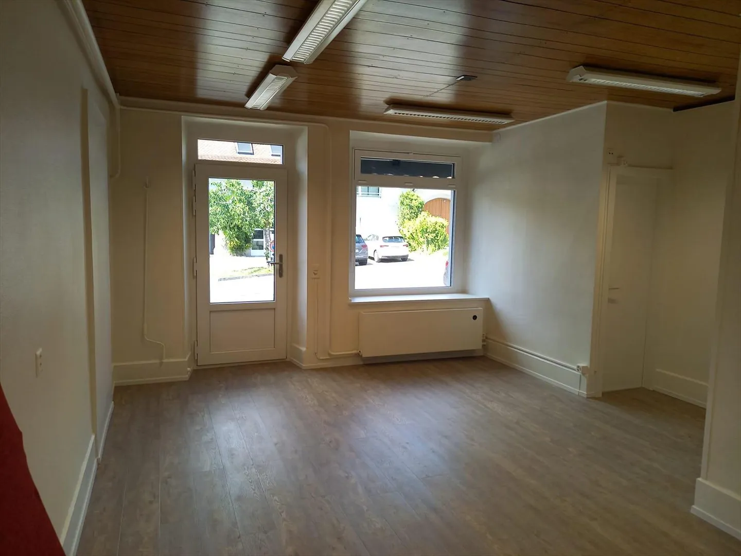 Office - Photo 2 of 3