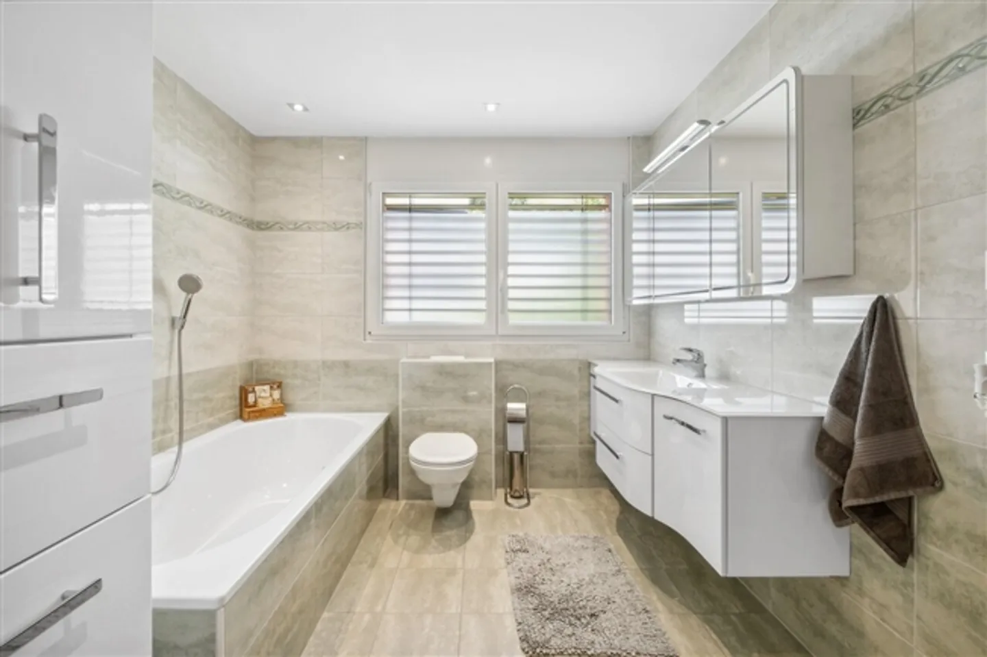 In the municipality of Crans-Montana! - Photo 4 of 6