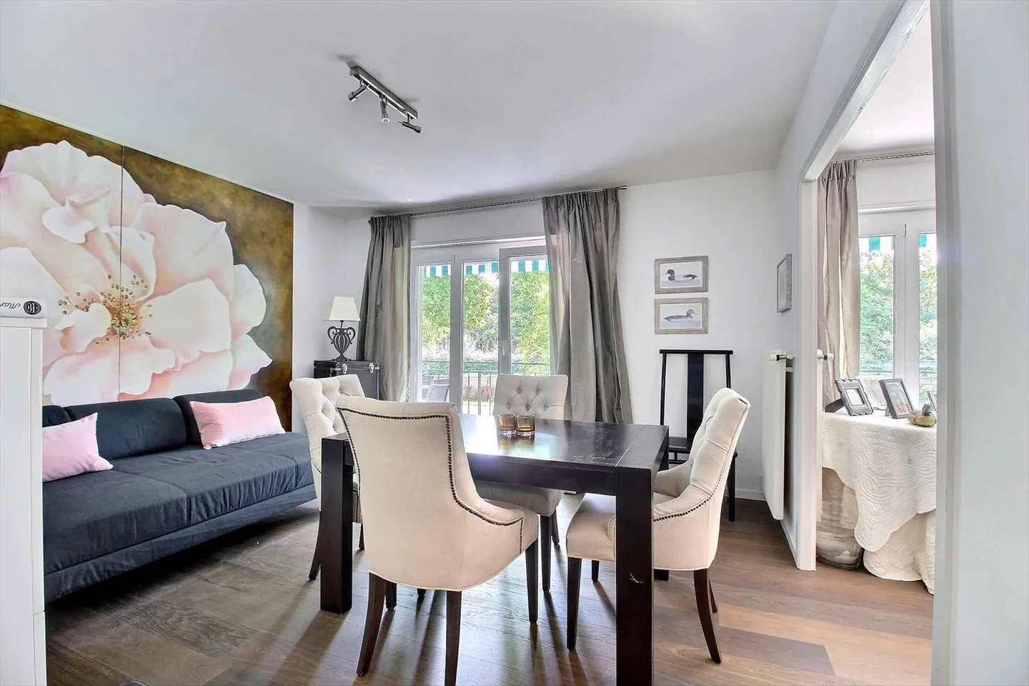 Furnished 5-room apartment - Photo 4 of 12