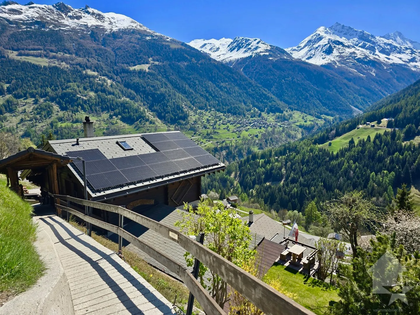 Charming Chalet in Grimentz - Photo 15 of 35