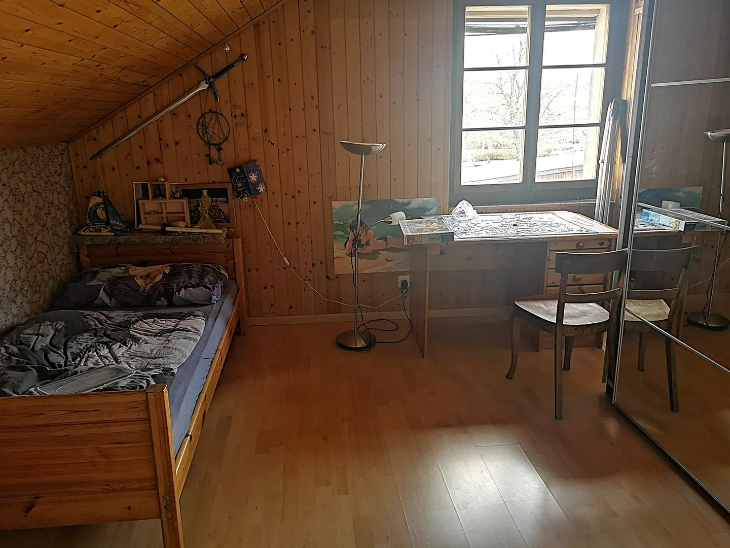 Haus mit 2 Wohnungen, Veranda, Garten, Garage: Renovierungen erforderlich - Photo 27 of 37